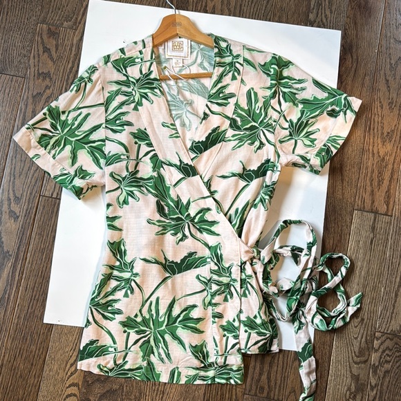 Emily McCarthy Day Robe Top - Picture 1 of 8